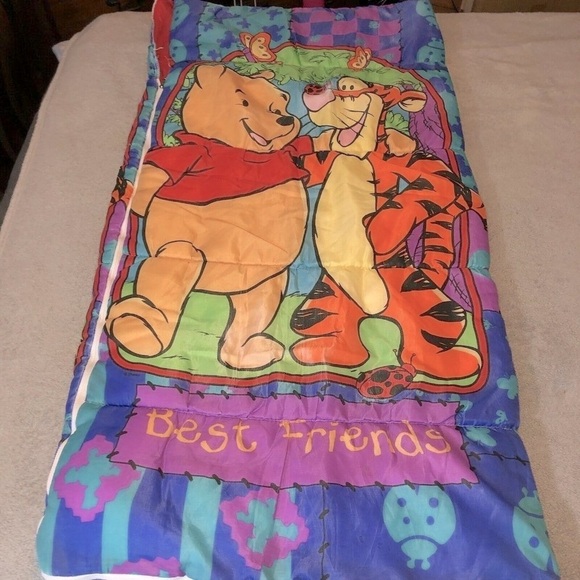 Disney WINNIE THE POOH Childrens Sleeping Bag, Vintage Pooh Tigger Best Friends - Picture 1 of 11